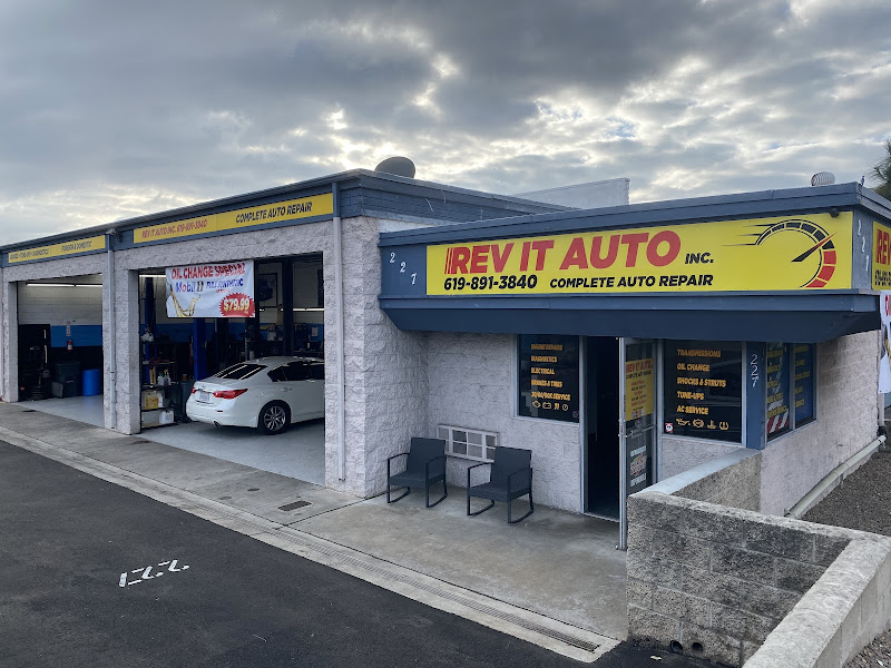 REV IT AUTO REPAIR 3