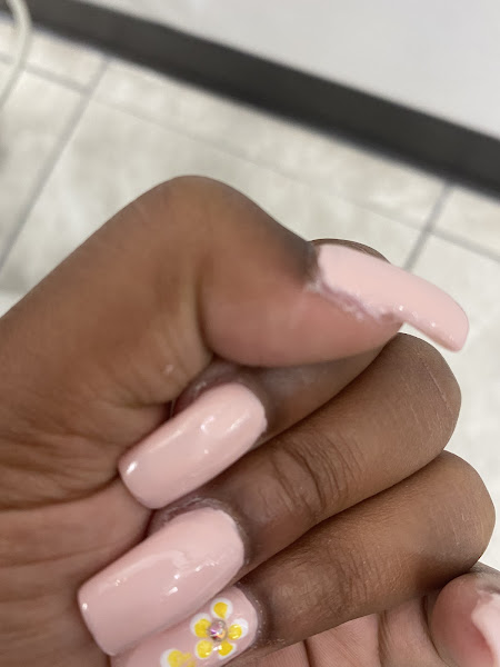 T Nail Design 3