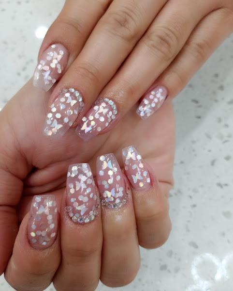 Van's Nails 2