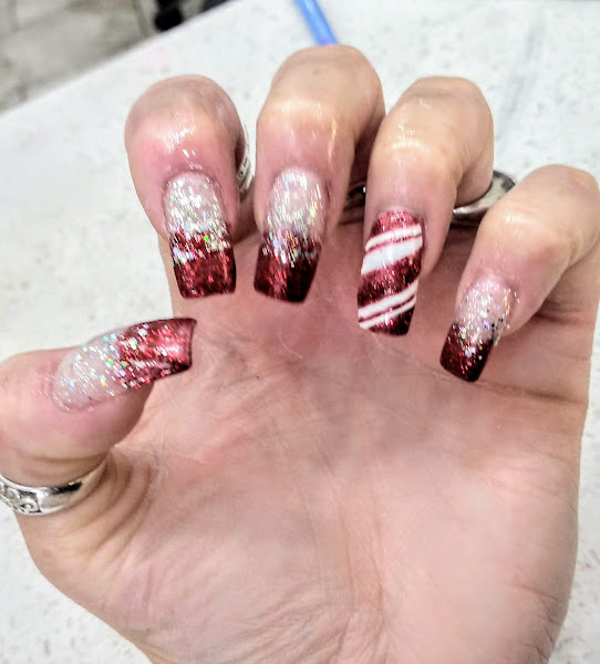 Van's Nails 4