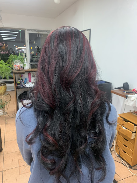 Mary's Hair Design 3
