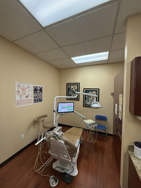 Iris Dental 2