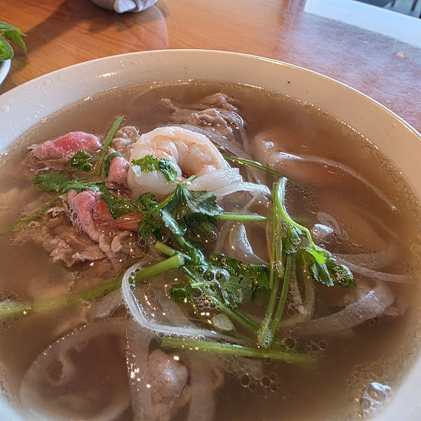 Lakeside Pho & Grill 4