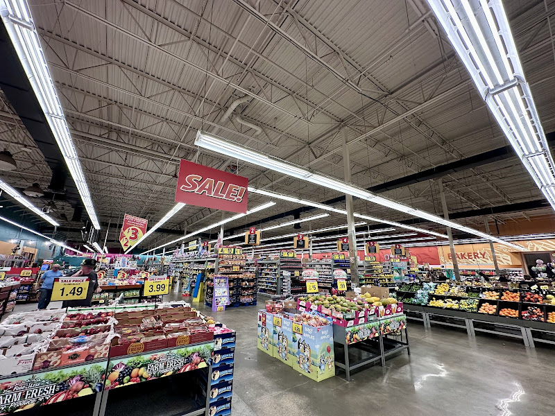 Food 4 Less 4