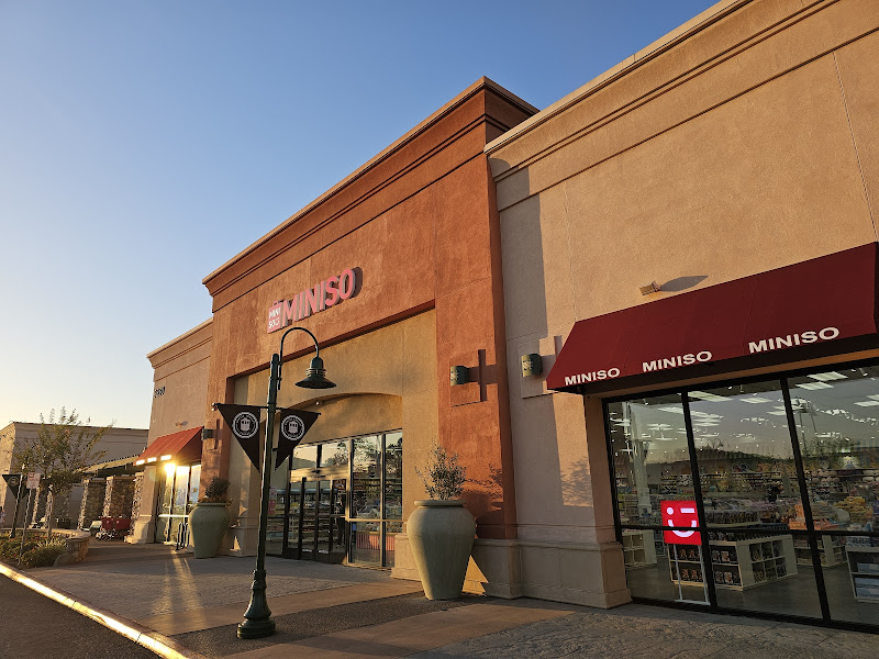Miniso 1