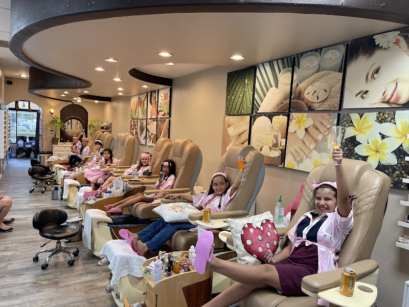 Lavie Nails & Spa (10% OFF Coupon Code) 4