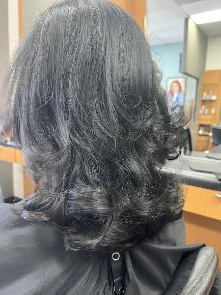Fantastic Sams Cut & Color 3