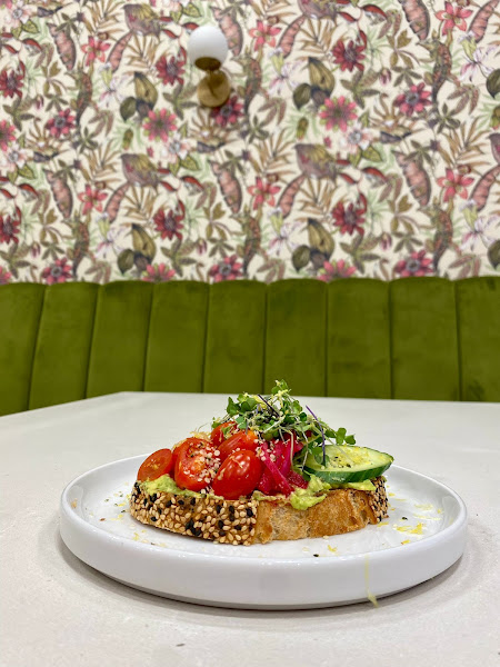 Flora Cafe 4