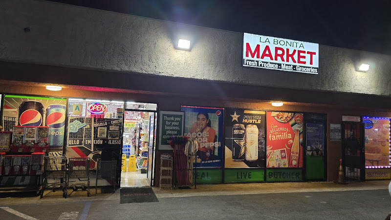 La Bonita Market 1