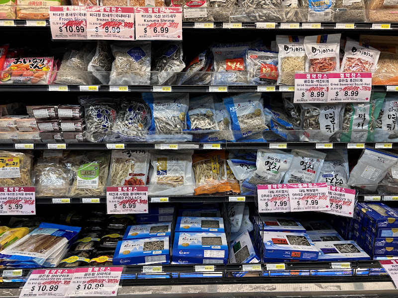 H K Market 3