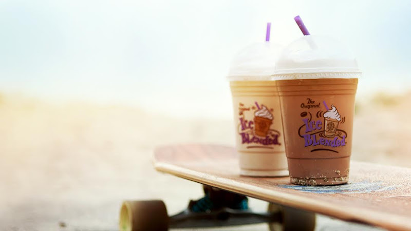 The Coffee Bean & Tea Leaf 3