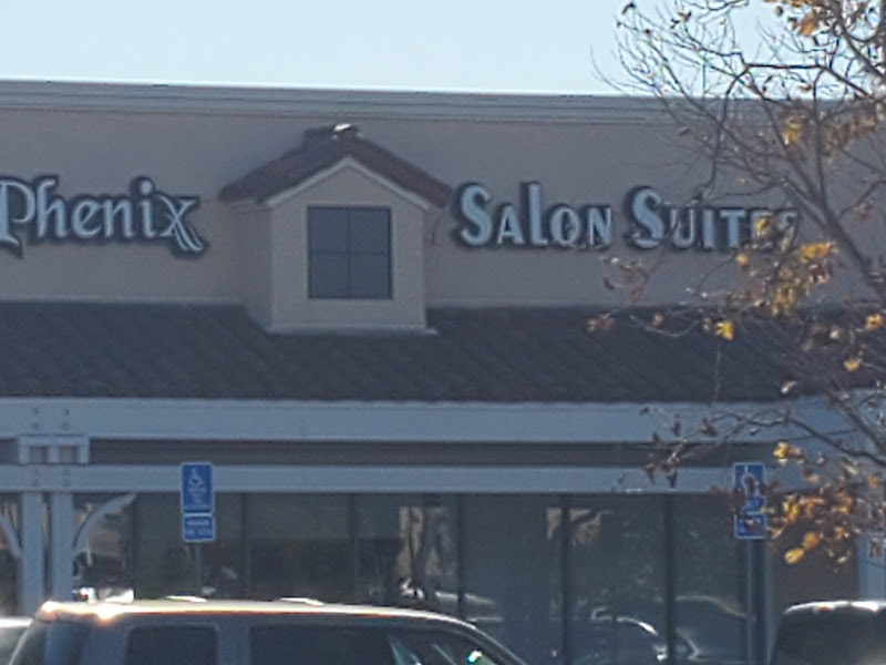 Phenix Salon Suites Poway 3