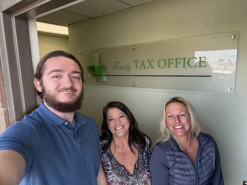 Family Tax Office 4