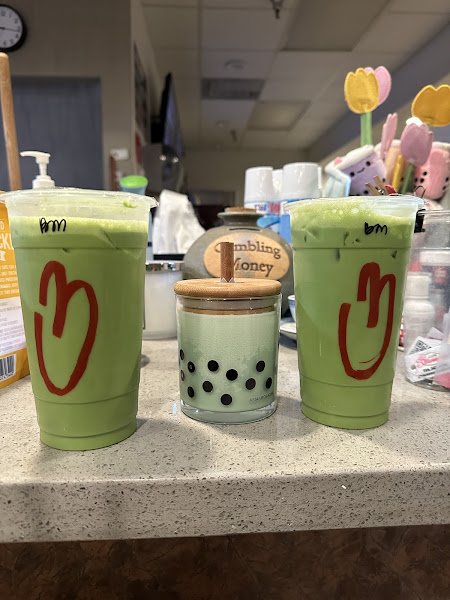 3 Blossoms Cafe 5