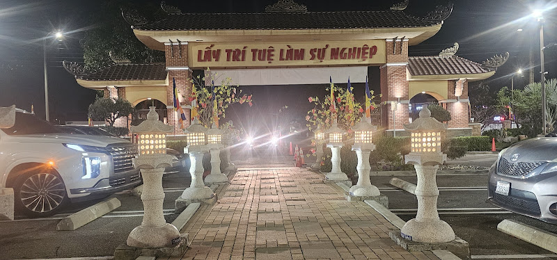 Suoi Tien & Cafe 5