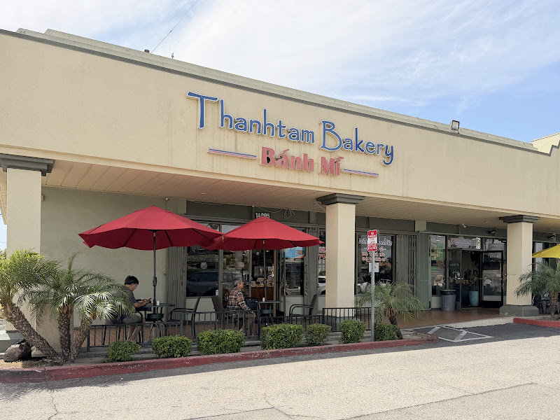 Tam's Bakery & Catering