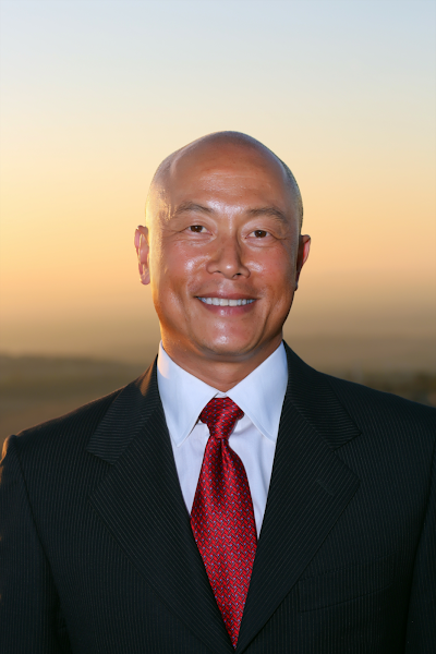 Dr. Li Nguyen, MD 3