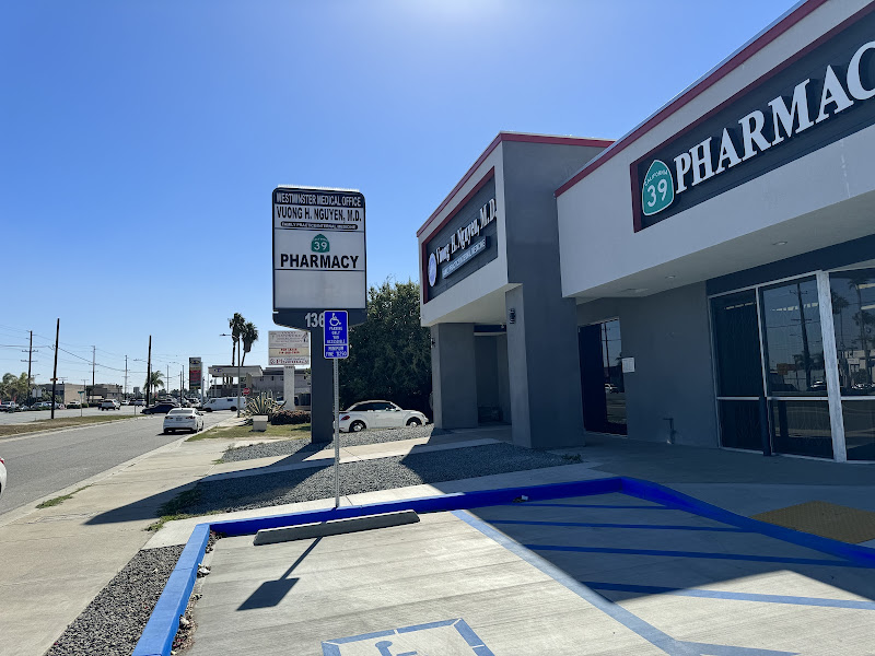 39 Pharmacy 3