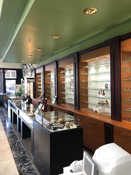 Gold Optometry 2