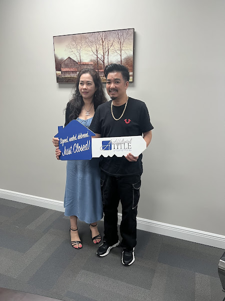 Linh Viet Vang - 24/7 Mortgage 2