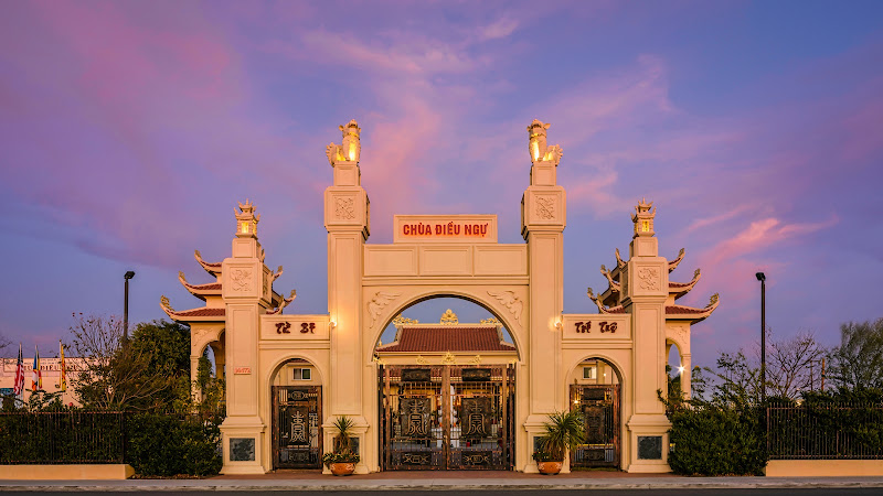 Chua Dieu Ngu Buddhist Temple 3