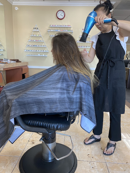 Feisty Nails & Hair Spa 2