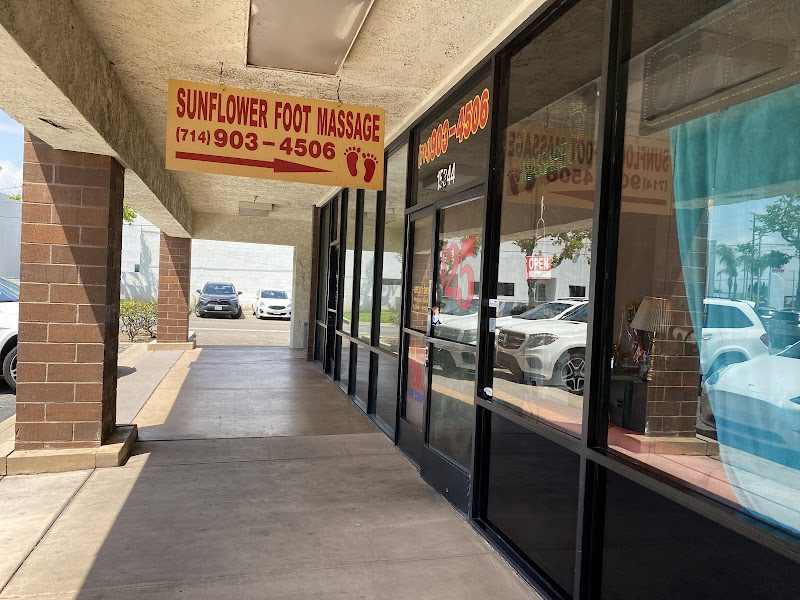 Sunflower Foot Massage 4