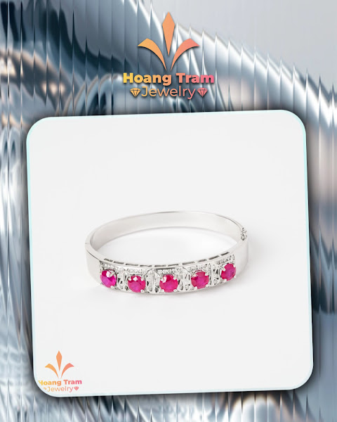 Hoang Tram Jewelry 2