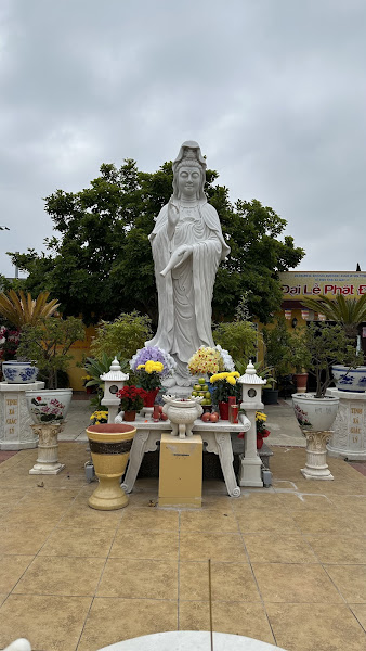 Tinh Xa Giac Ly - Buddhist Monastery 4