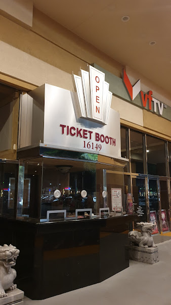 Saigon Performing Arts Center 5