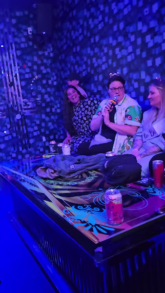 Maxim Karaoke 2