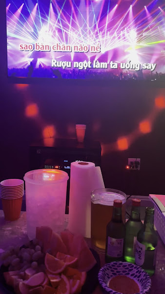 Kim Karaoke Lounge 5