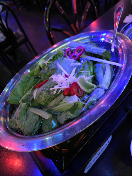 Quan Gio Bar & Grill 2