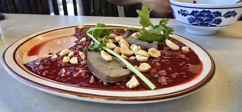 Bình Dân Restaurant 3