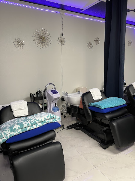 Stella Headspa & Salon 4