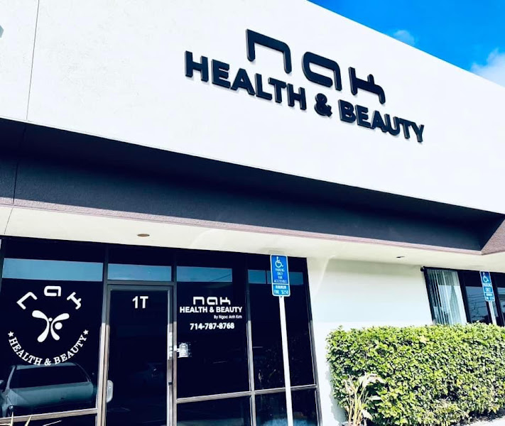 NAK Health & Beauty 3