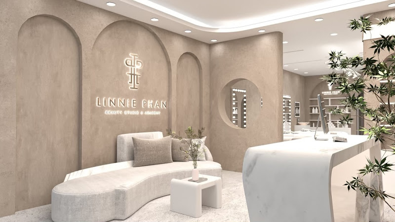 Linnie Phan Beauty Studio & Academy 3