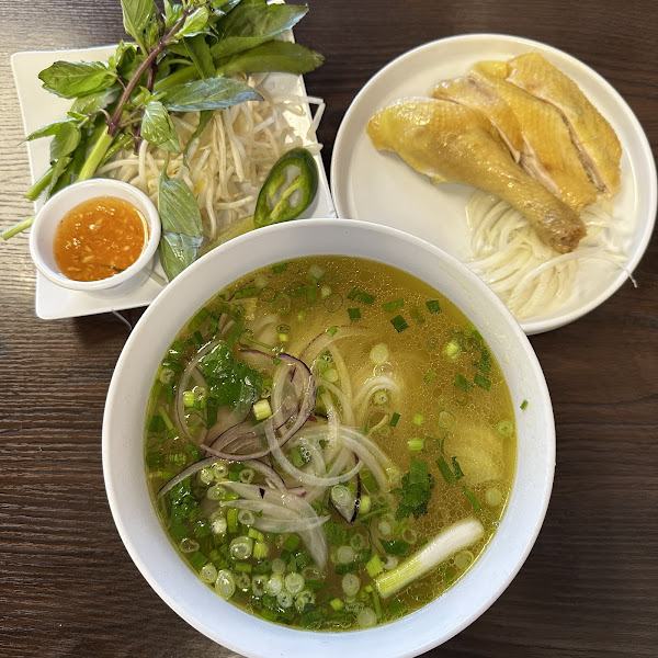 Pho Hong Hung 2