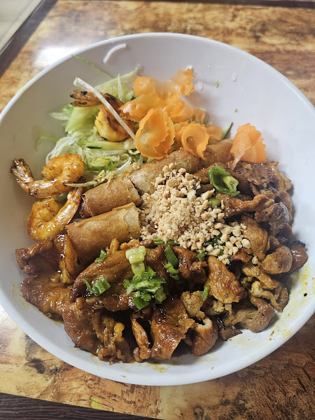 Phở Nam Định Restaurant 4