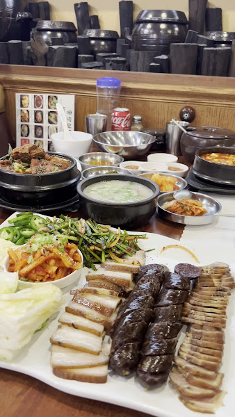 Jong Ro Seol Lung Tang (종로설렁탕) 2