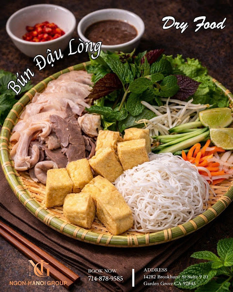 Ngon Restaurant - Hanoi Group 3