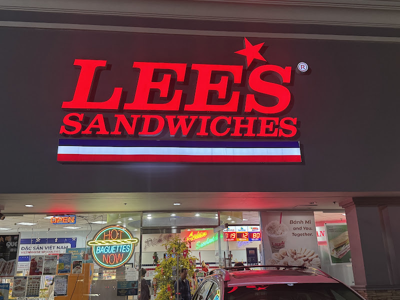 Lee's Sandwiches
