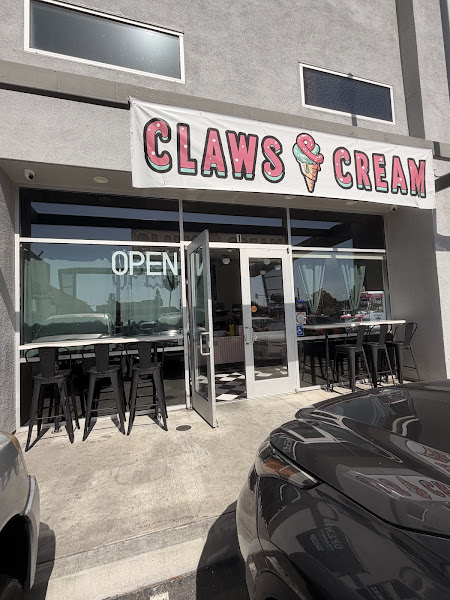 Claws and Cream 3