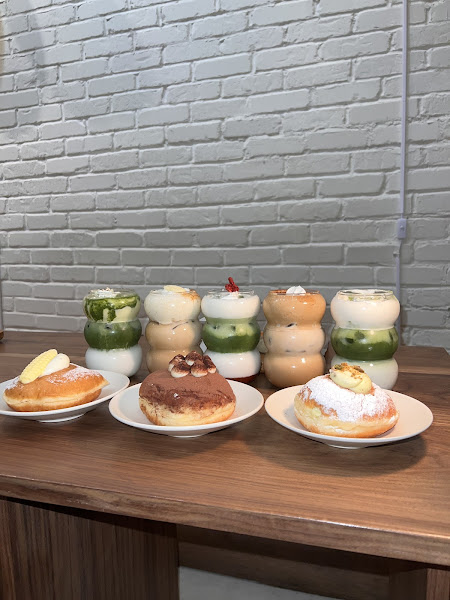 Céd Coffee & Donuts 3