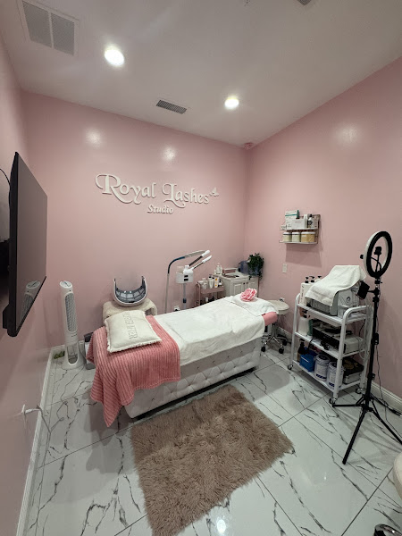 Royal Lashes