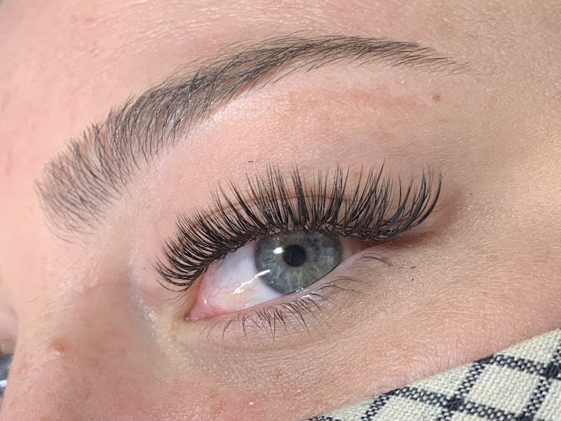 Royal Lashes 2