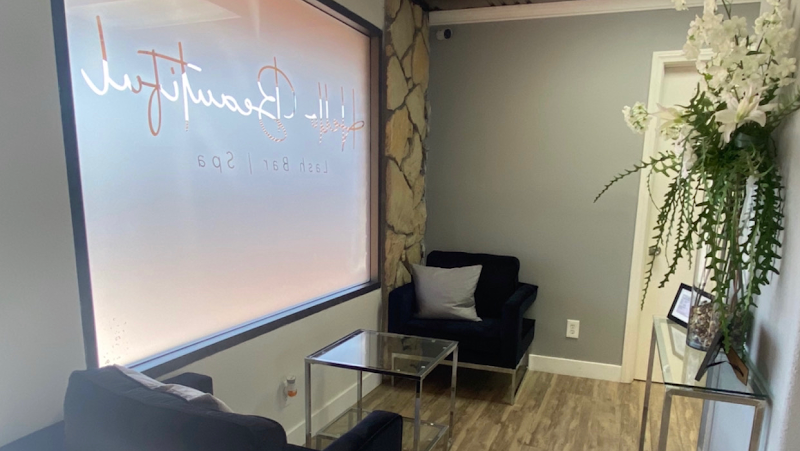 Hello Beautiful Lash Bar | Spa