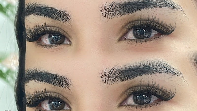 A Eyelash & Beauty