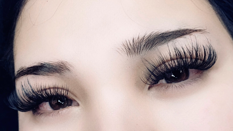 Mizlashleigh Lash Extension 5