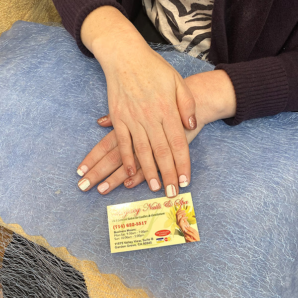 LEGACY NAILS & SPA 3